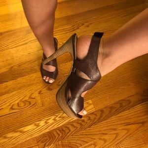 Nine West Strappy heels